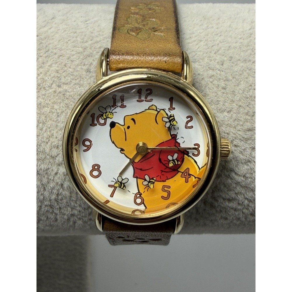 Disney Timex New Battery Winnie The Pooh Spinning Bees Ladies Watch 26MM 7" 1997